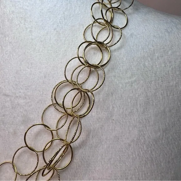 Talbots Gold Circle Necklace triple strand - Picture 4 of 9